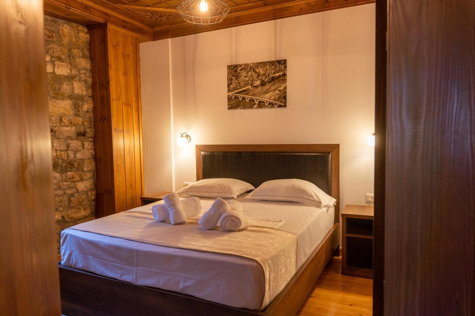 Hotel Kapllani Berat Quarto foto